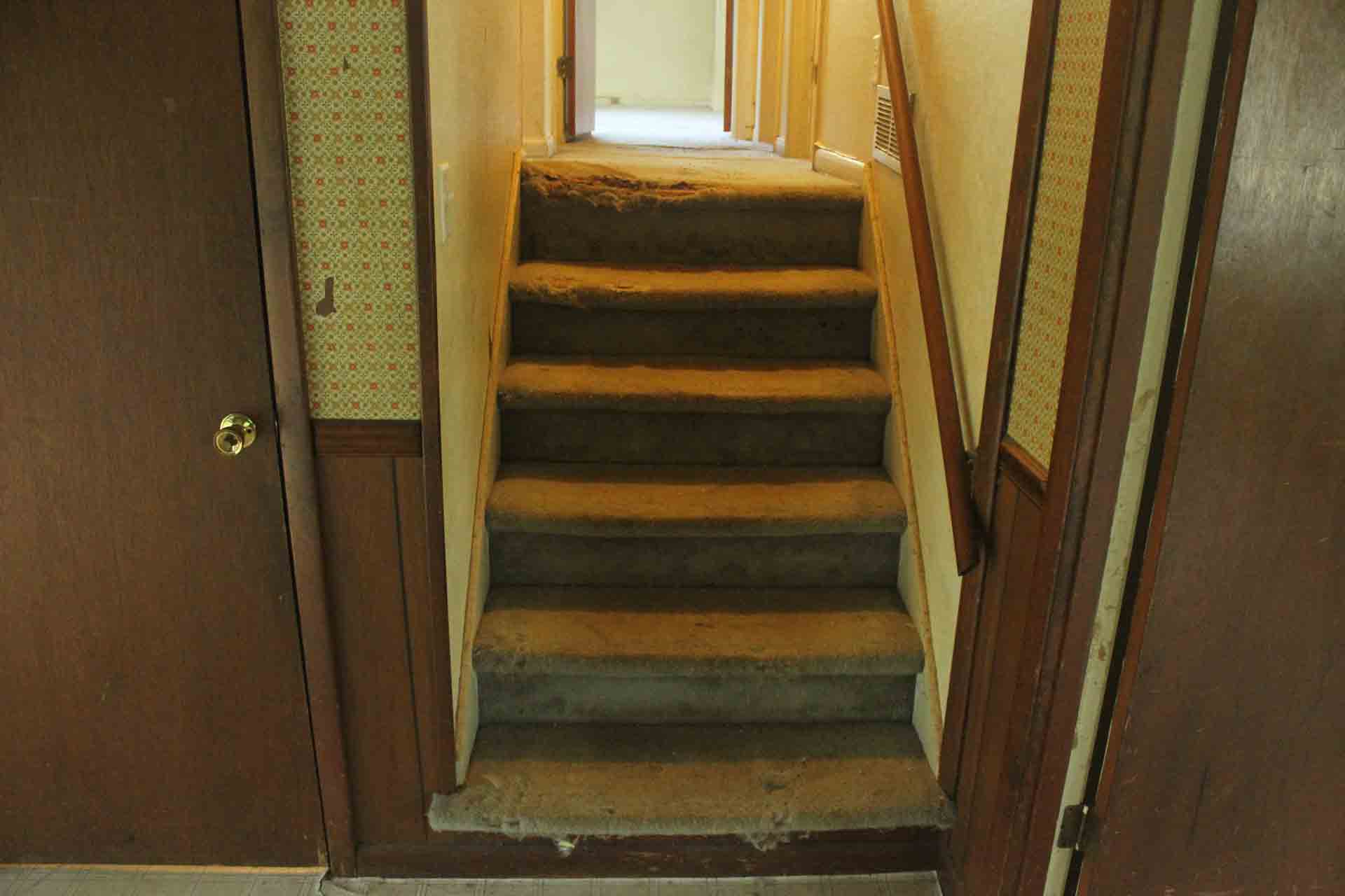 Hallway---Before-3